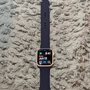 Different Colors/Sizes for Apple Watch Wrist Bands